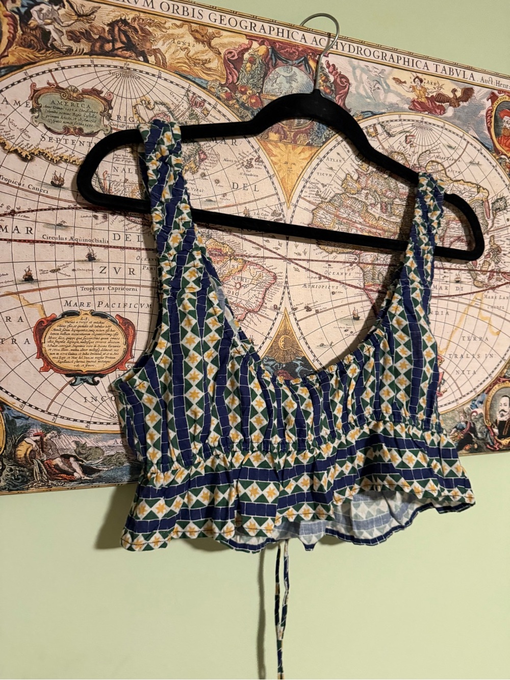 Celadine Linen Blend Ruffle Crop Top - Picture 7 of 8